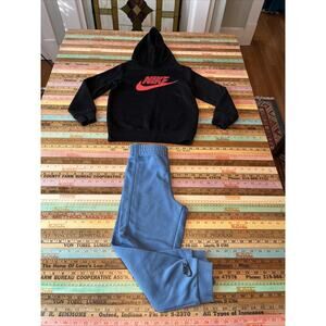 Nike Boys 6-7 yrs L Hoodie Sweatshirt And Sweatpant Jogger Lot Of 2